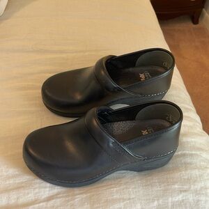Dansko shoes